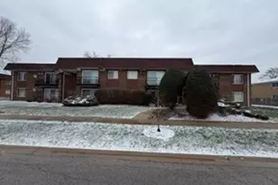 18205 Morgan St, Homewood, IL 60430 - Photo 1