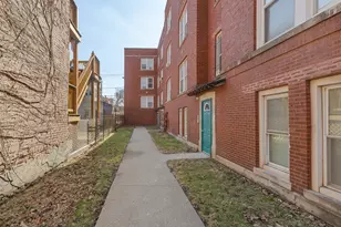 543 E 60th St, Chicago, IL 60637 - Photo 2