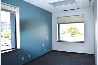 415 Washington Street #200-206, Waukegan, IL 60085 - Photo 10