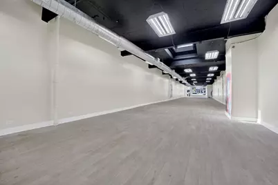 7055 N Clark Street, Chicago, IL 60626 - Photo 14