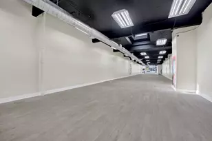 7055 N Clark St, Chicago, IL 60626 - Photo 14