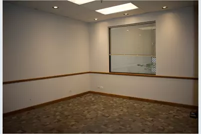 415 Washington Street #109, Waukegan, IL 60085 - Photo 16