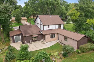 2916 Skyline Dr, Crystal Lake, IL 60012 - Photo 50