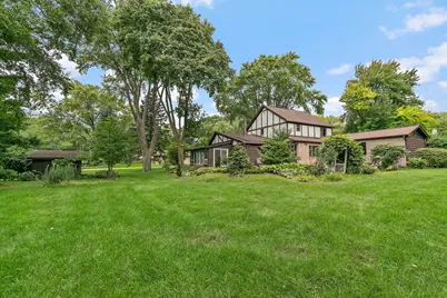 2916 Skyline Drive, Crystal Lake, IL 60012 - Photo 40