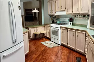 265 Tulip Cir, Matteson, IL 60443 - Photo 6