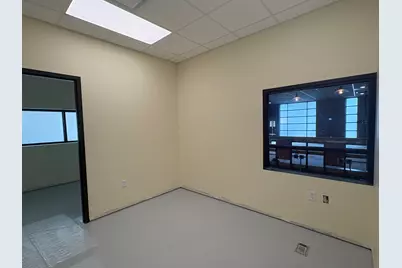 101 N Hilgert Drive, Grant Park, IL 60940 - Photo 10