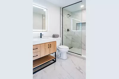 6964 W Cleveland Street, Niles, IL 60714 - Photo 10