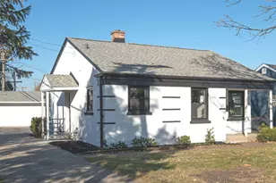 6964 W Cleveland St, Niles, IL 60714 - Photo 1