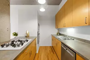 130 S Canal St, Chicago, IL 60606 - Photo 14