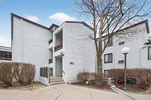 362 W Miner St, Arlington Heights, IL 60005 - Photo 2