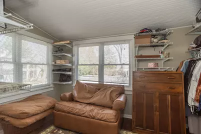 219 W Oak Avenue, Wheaton, IL 60187 - Photo 14