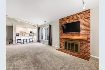 176 Grove Avenue #C, Des Plaines, IL 60016 - Photo 6