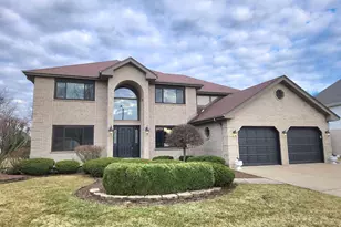 17342 Cambridge Pl, Tinley Park, IL 60487 - Photo 2