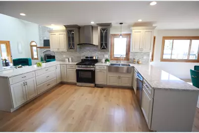 17342 Cambridge Place, Tinley Park, IL 60487 - Photo 4