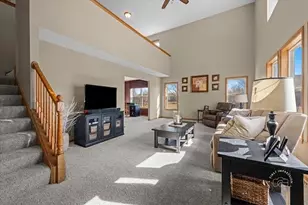 2518 Imgrund Rd, North Aurora, IL 60542 - Photo 12