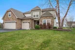 2518 Imgrund Rd, North Aurora, IL 60542 - Photo 2