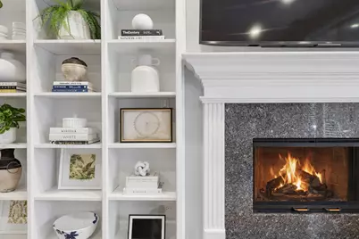 630 W Wellington Avenue #1E, Chicago, IL 60657 - Photo 6