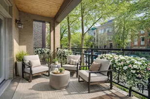 630 W Wellington Ave, Chicago, IL 60657 - Photo 10