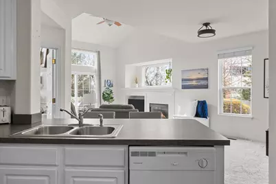 263 Lillian Court, Geneva, IL 60134 - Photo 10