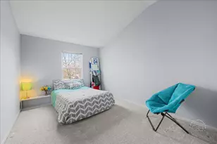 263 Lillian Ct, Geneva, IL 60134 - Photo 18