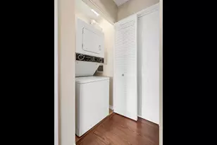 714 Walnut Dr, Darien, IL 60561 - Photo 16