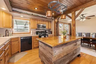 205 N Crestview Dr, Pontiac, IL 61764 - Photo 14