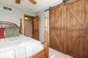 205 N Crestview Dr, Pontiac, IL 61764 - Photo 28