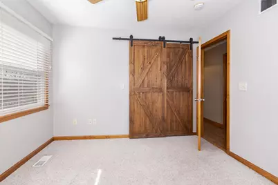 205 N Crestview Drive, Pontiac, IL 61764 - Photo 24