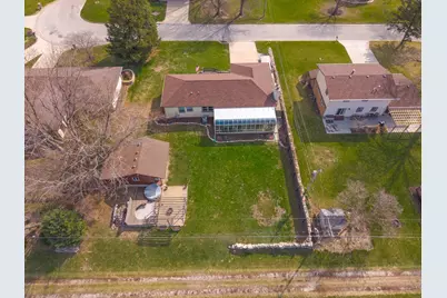 205 N Crestview Drive, Pontiac, IL 61764 - Photo 46