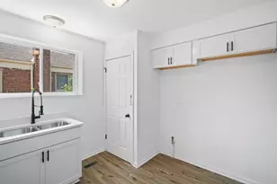 [Address not provided], Calumet Park, IL 60827 - Photo 8