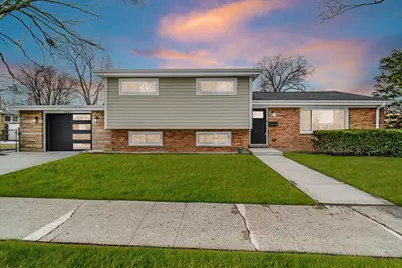 5945 Cleveland Street, Morton Grove, IL 60053 - Photo 1