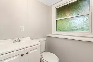 3510 Chestnut Dr, Hazel Crest, IL 60429 - Photo 20