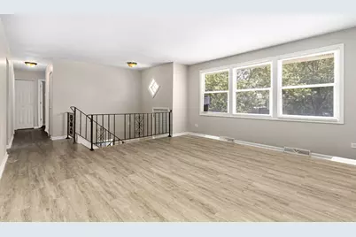 3510 Chestnut Drive, Hazel Crest, IL 60429 - Photo 2