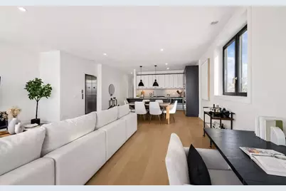 1203 W Augusta Boulevard #3N, Chicago, IL 60642 - Photo 4