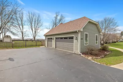 4305 Fairfax Drive, Crystal Lake, IL 60014 - Photo 2