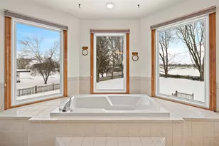 4305 Fairfax Dr, Crystal Lake, IL 60014 - Photo 32