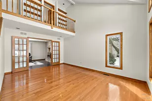 4305 Fairfax Dr, Crystal Lake, IL 60014 - Photo 10