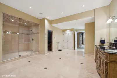 [Address not provided], Northfield, IL 60093 - Photo 44