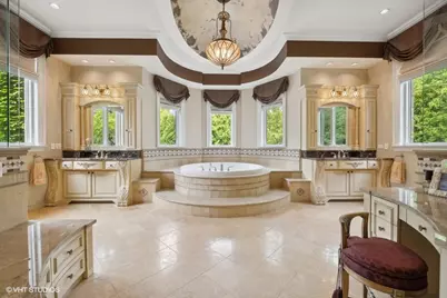 [Address not provided], Northfield, IL 60093 - Photo 26