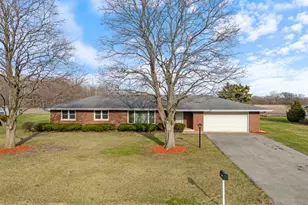 3300 Caroline Dr, Joliet, IL 60435 - Photo 1