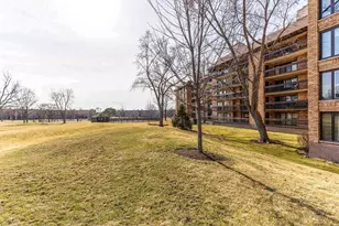 3801 Mission Hills Rd, Northbrook, IL 60062 - Photo 18