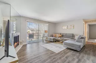 11116 S 84th Ave, Palos Hills, IL 60465 - Photo 2