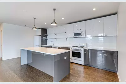 115 Lake Street #314, Libertyville, IL 60048 - Photo 1