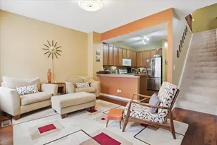 529 Shakespeare Dr, Grayslake, IL 60030 - Photo 8