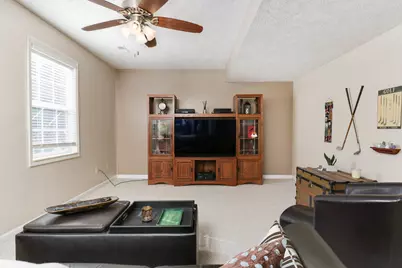 2739 Arrowhead Drive, Bloomington, IL 61704 - Photo 26