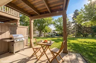 2831 S Embers Ln, Arlington Heights, IL 60005 - Photo 30