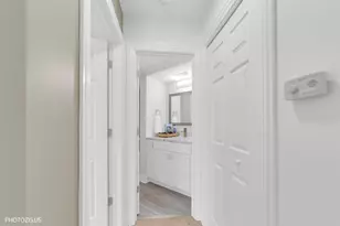 2831 S Embers Ln, Arlington Heights, IL 60005 - Photo 26