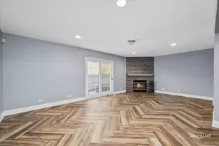 1969 Bayview Ln, Aurora, IL 60506 - Photo 2