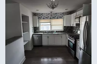 18108 Fountainbleau Drive, Hazel Crest, IL 60429 - Photo 4