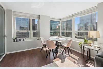 345 N La Salle Drive #4603, Chicago, IL 60654 - Photo 4